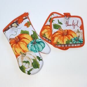 Fall‎ Harvest Pumpkins Thankful Kitchen PotHolder and Oven Mitt Set